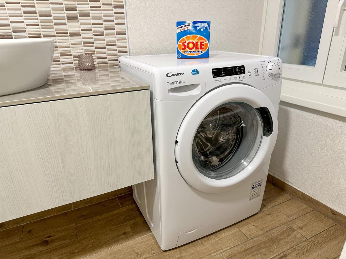 Studio Apartment In The Heart Of Magic פיראן מראה חיצוני תמונה